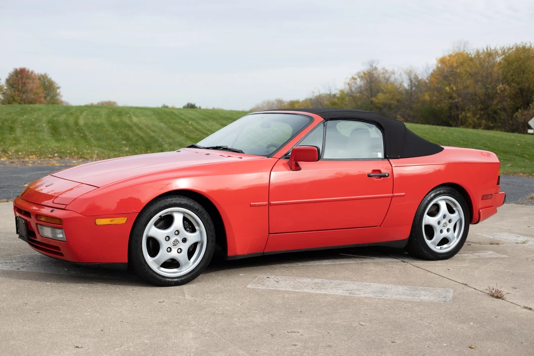 1990 Porsche 944 S2 - Image 4 of 31