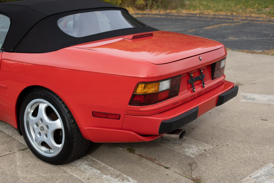 1990 Porsche 944 S2 - Image 17 of 31
