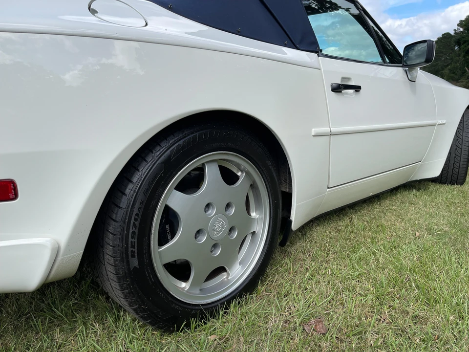 1990 Porsche 944 S2 - Image 25 of 31