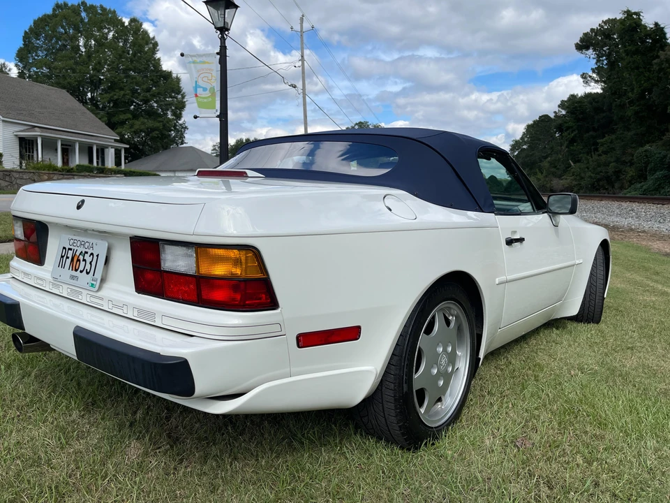 1990 Porsche 944 S2 - Image 12 of 31