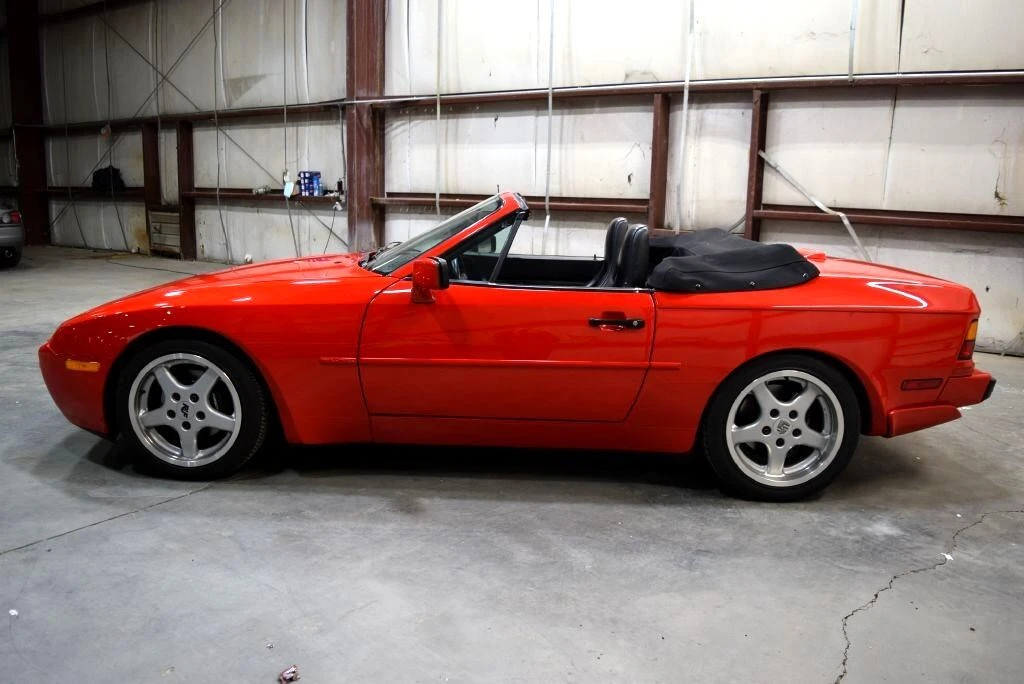 1990 Porsche 944 S2 - Image 2 of 12