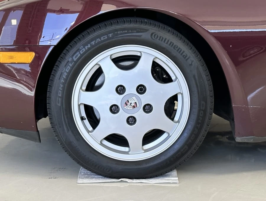 1990 Porsche 944 S2 - Image 16 of 31