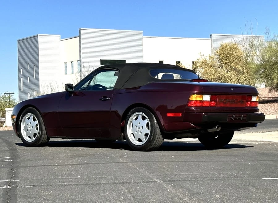 1990 Porsche 944 S2 - Image 3 of 31