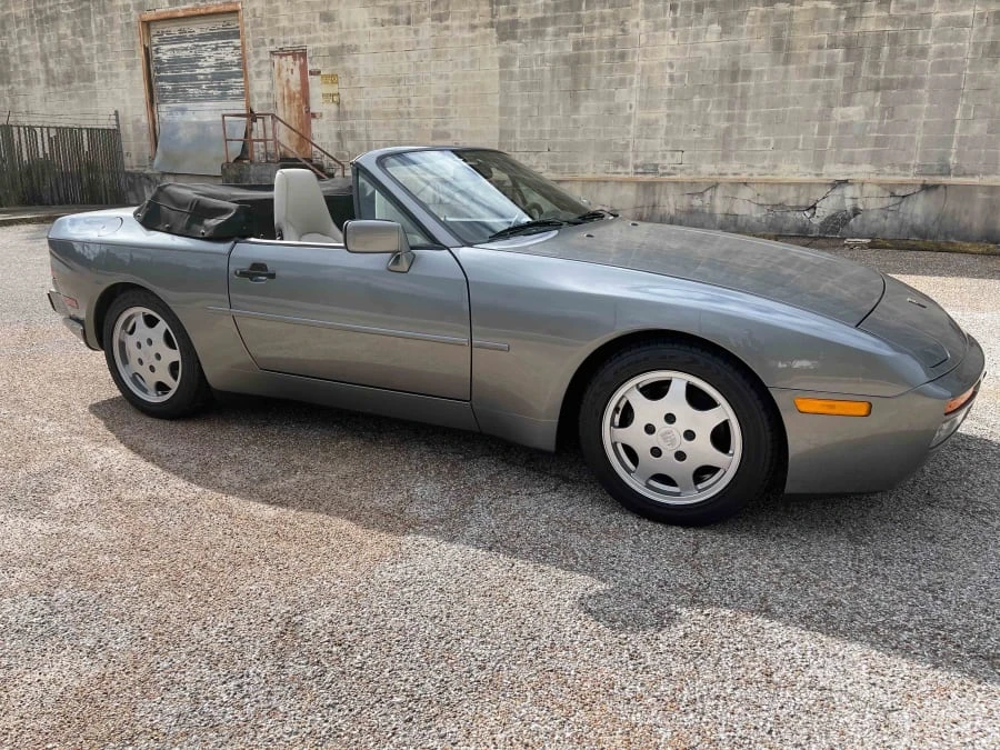 1990 Porsche 944 S2 - Image 13 of 20