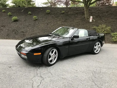 1990 Porsche 944 S2 - Image 2 of 31