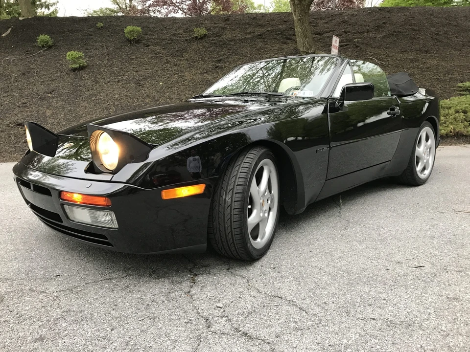 1990 Porsche 944 S2 - Image 4 of 31