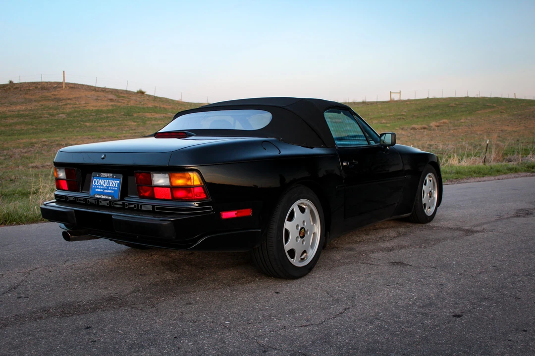1990 Porsche 944 S2 - Image 3 of 31