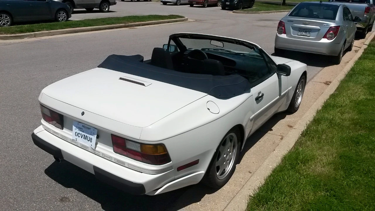 1990 Porsche 944 S2 - Image 11 of 31