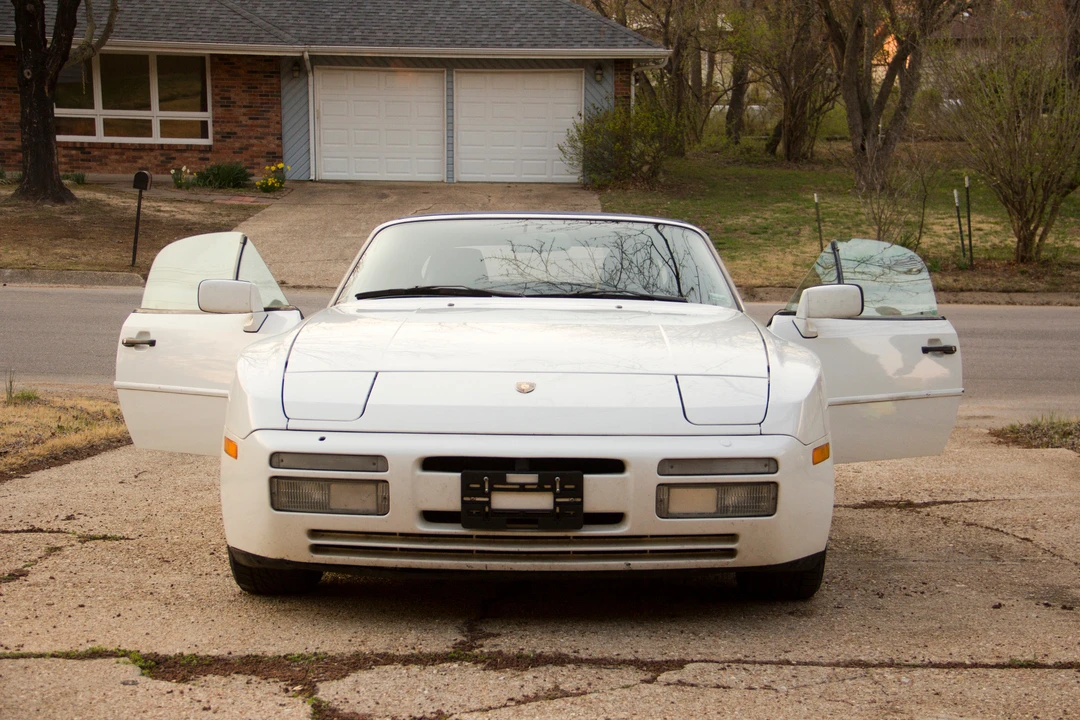 1990 Porsche 944 S2 - Image 15 of 31