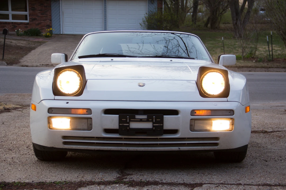 1990 Porsche 944 S2 - Image 14 of 31