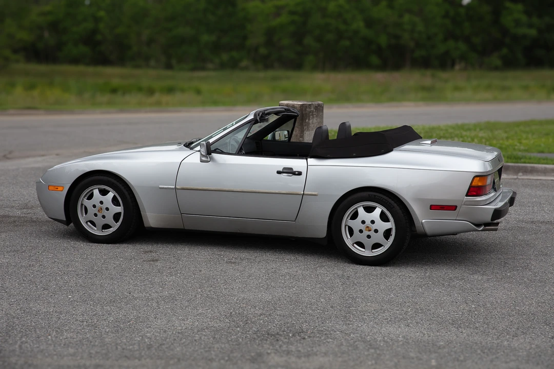 1990 Porsche 944 S2 - Image 24 of 31