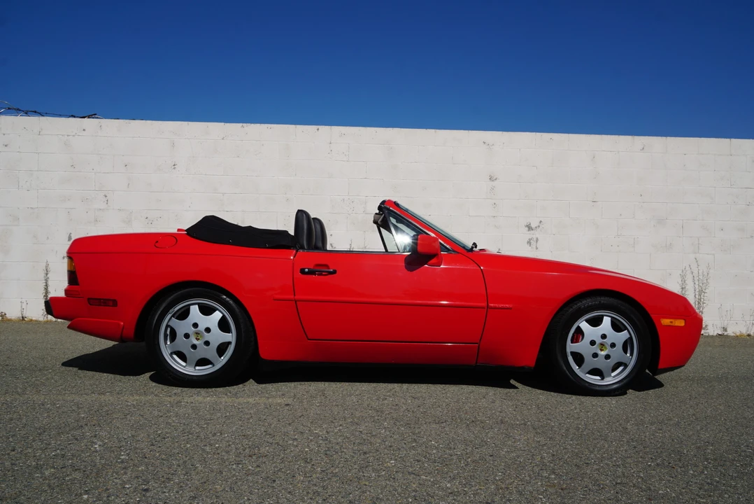 1990 Porsche 944 S2 - Image 9 of 31