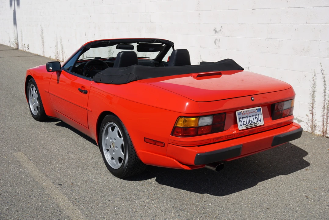 1990 Porsche 944 S2 - Image 14 of 31