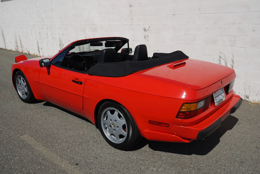 1990 Porsche 944 S2 - Image 15 of 31