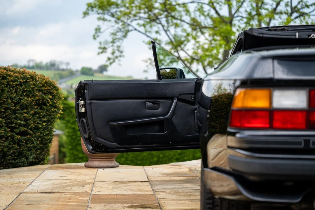 1990 Porsche 944 S2 - Image 19 of 30