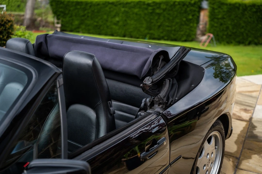1990 Porsche 944 S2 - Image 18 of 30