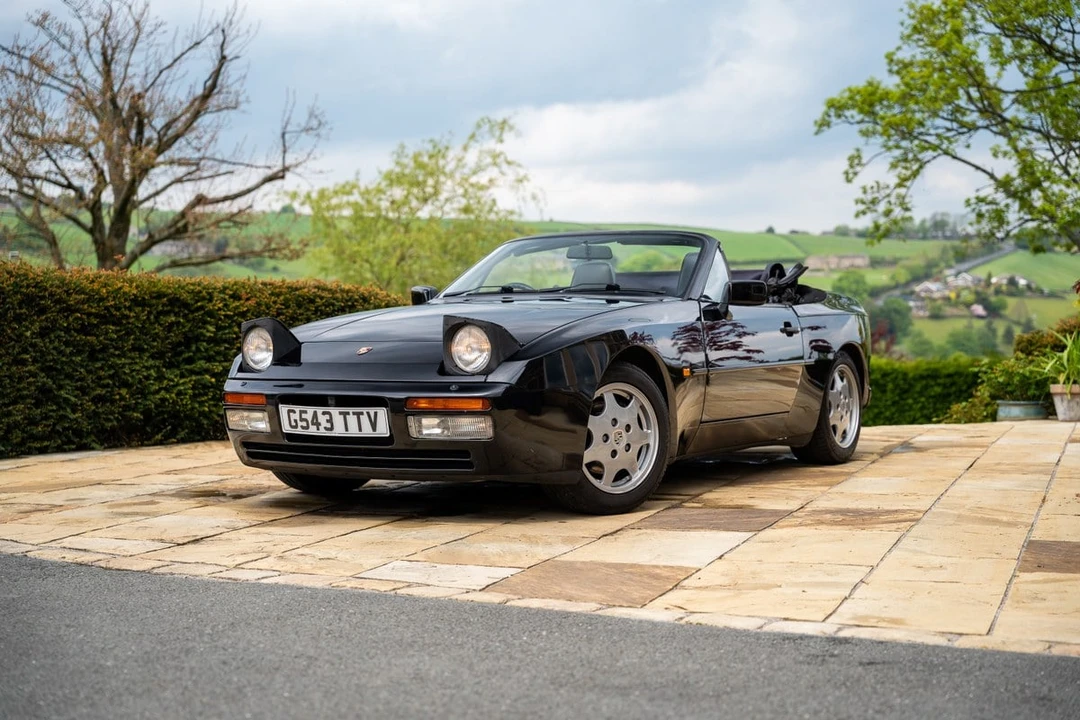 1990 Porsche 944 S2 - Image 29 of 30