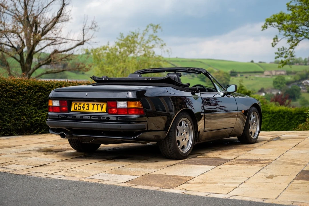 1990 Porsche 944 S2 - Image 28 of 30