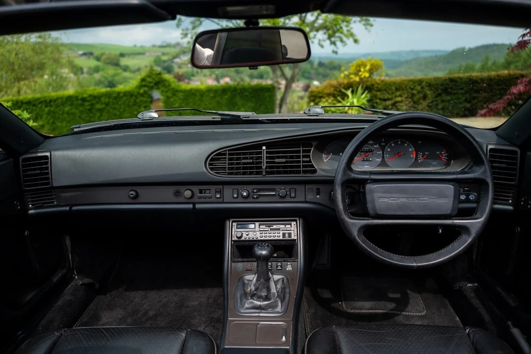1990 Porsche 944 S2 - Image 4 of 30