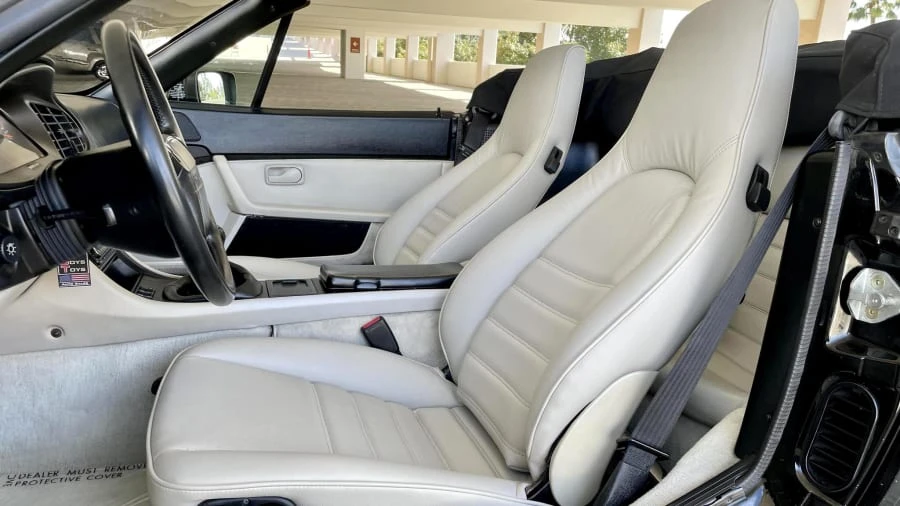 1990 Porsche 944 S2 - Image 6 of 29