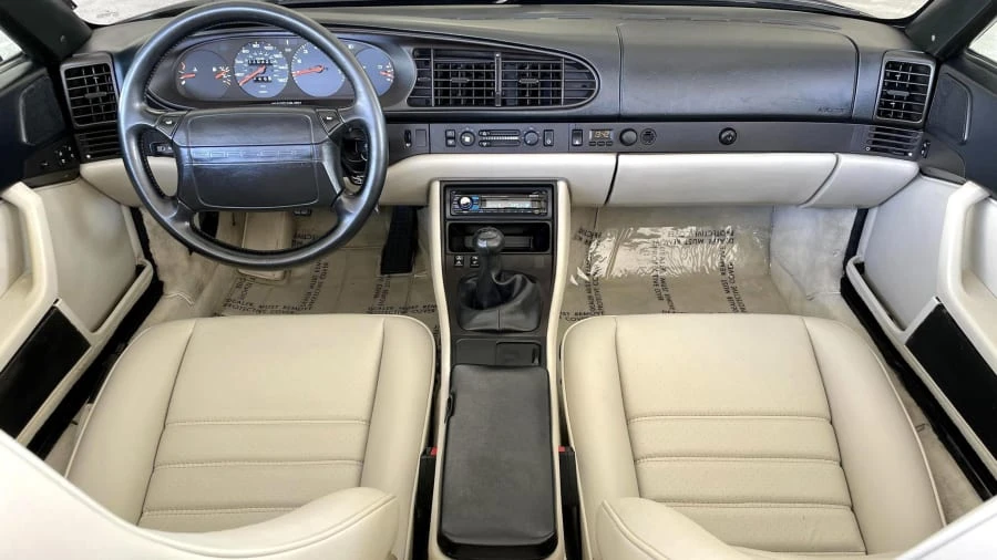 1990 Porsche 944 S2 - Image 8 of 29