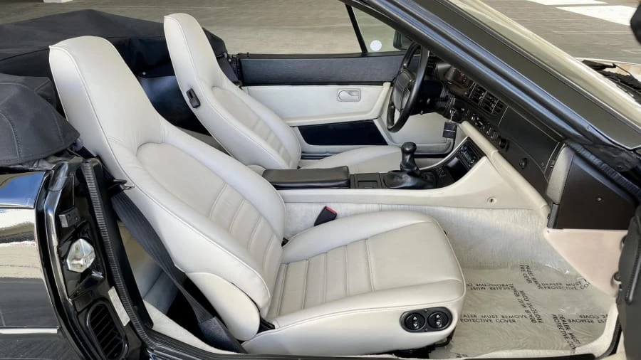1990 Porsche 944 S2 - Image 9 of 29
