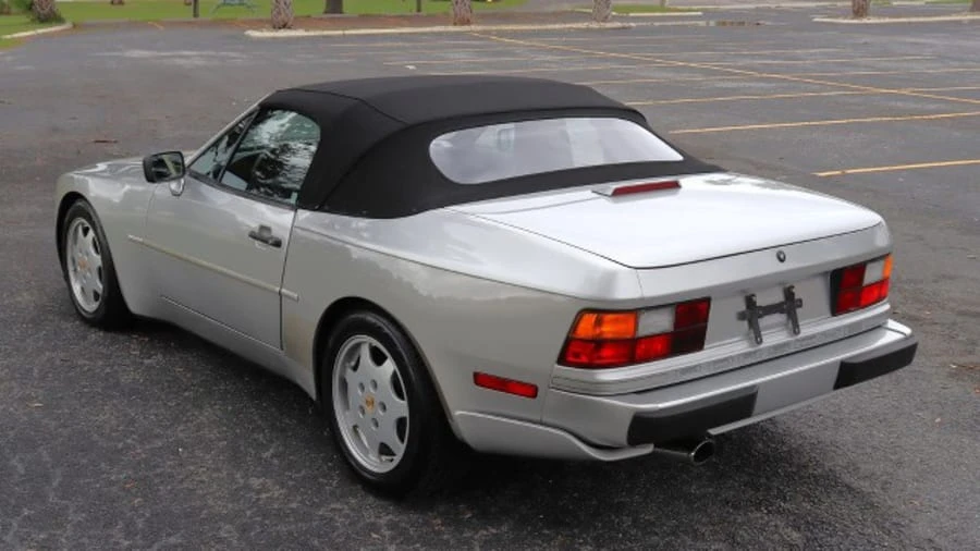 1990 Porsche 944 S2 - Image 8 of 18