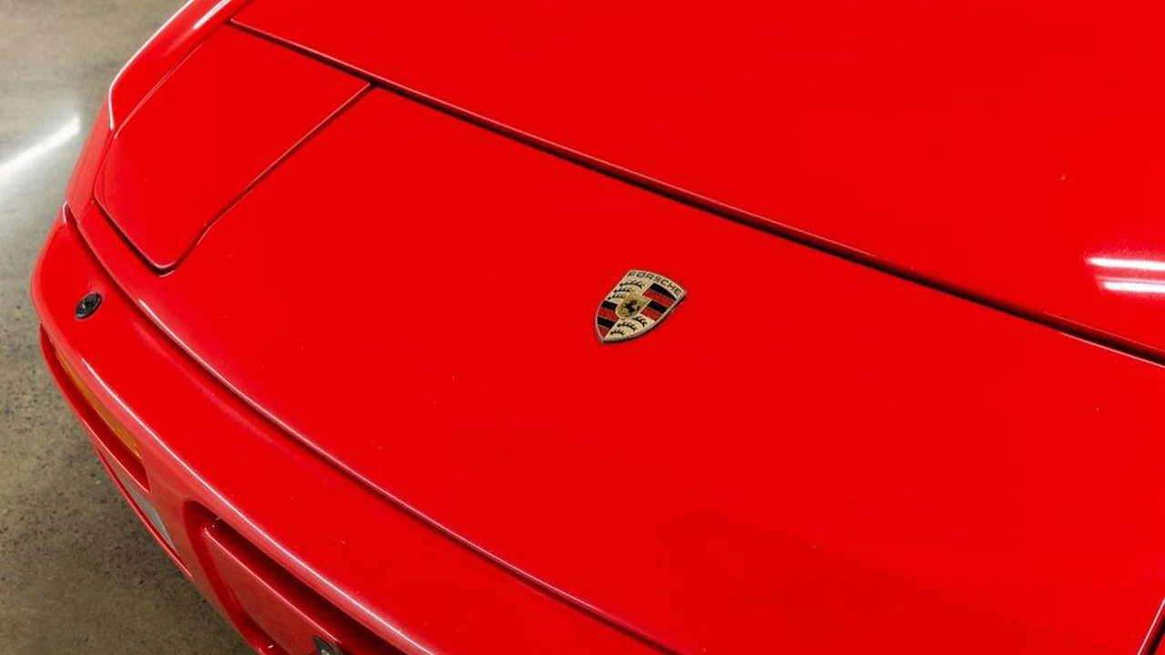 1990 Porsche 944 S2 - Image 13 of 31