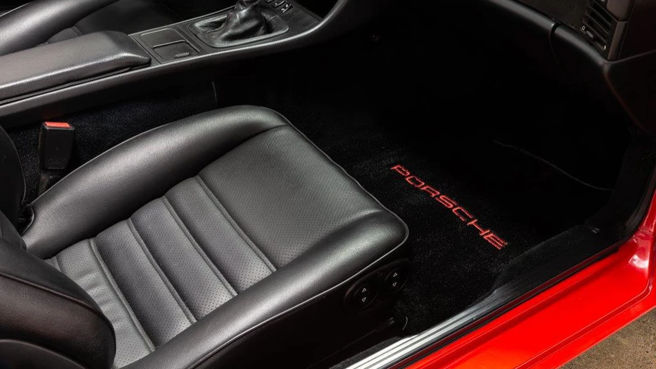 1990 Porsche 944 S2 - Image 9 of 31