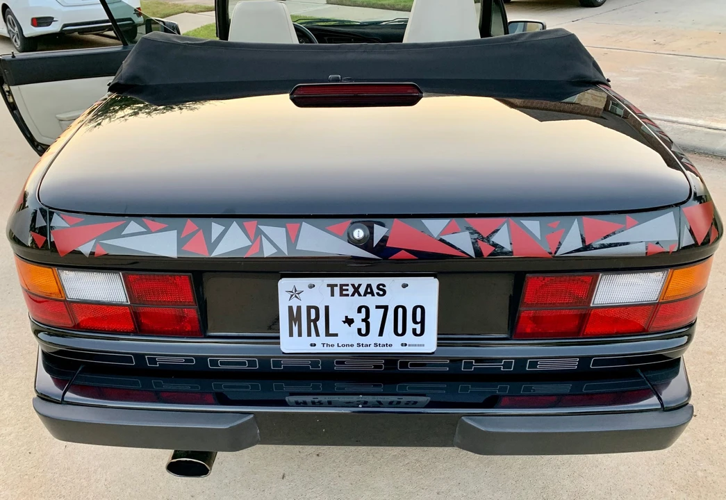 1990 Porsche 944 S2 - Image 2 of 30