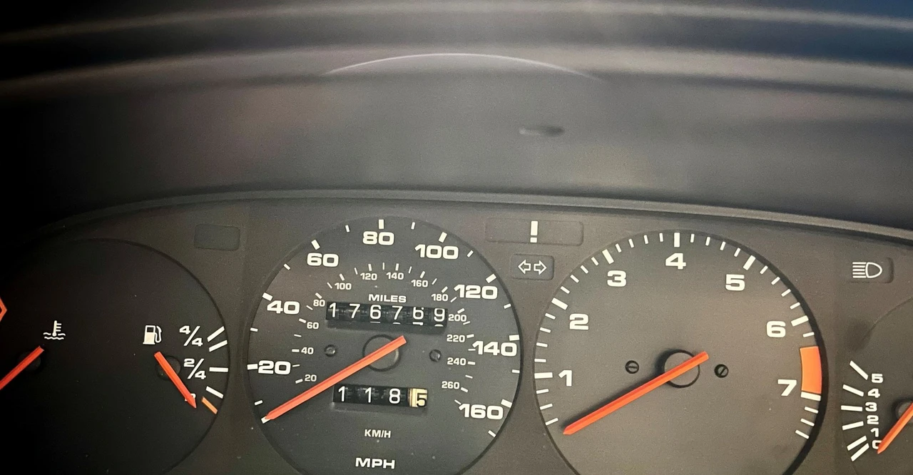 1990 Porsche 944 S2 - Image 12 of 30