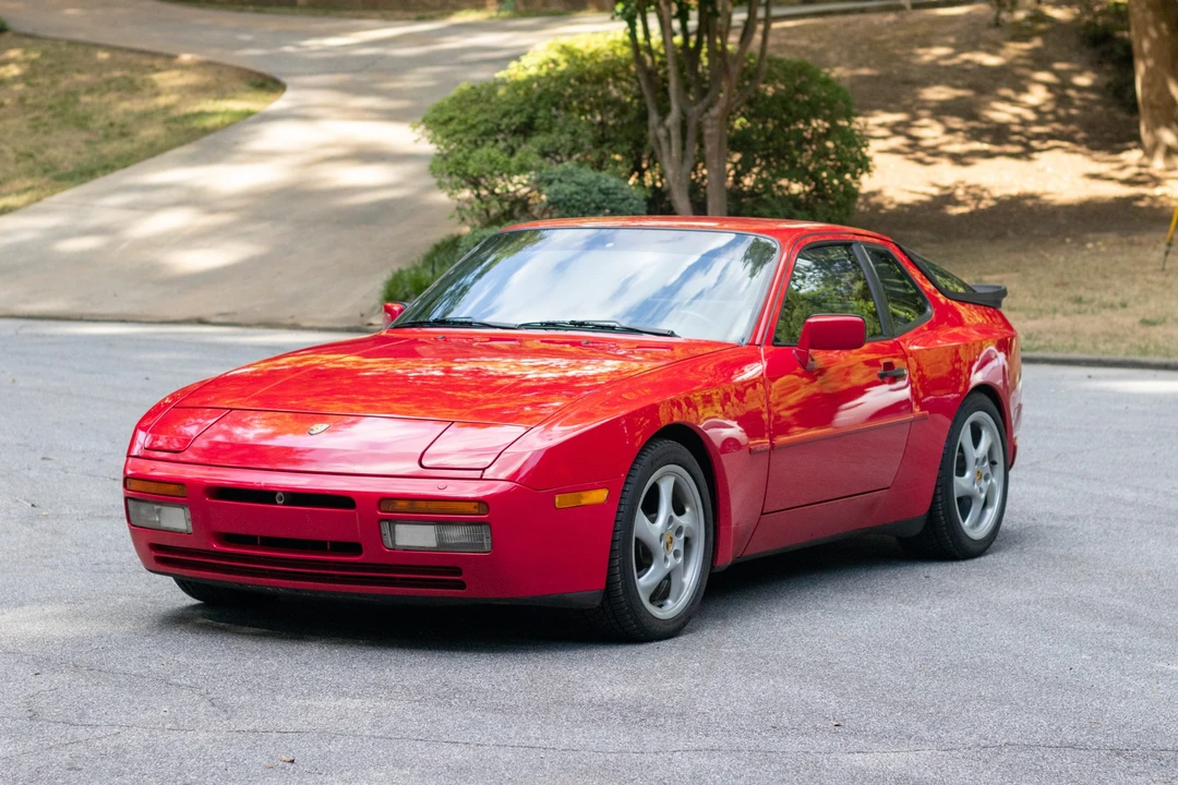 1990 Porsche 944 S2 - Image 2 of 31