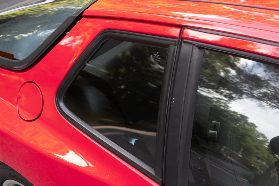 1990 Porsche 944 S2 - Image 25 of 31