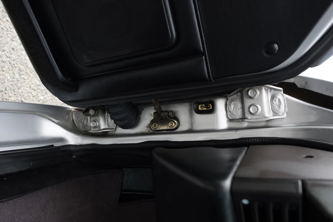 1990 Porsche 944 S2 - Image 28 of 31