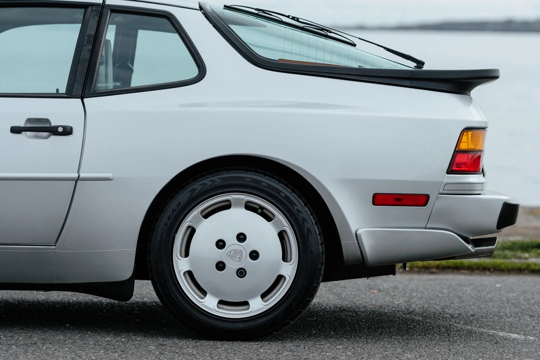 1990 Porsche 944 S2 - Image 16 of 31