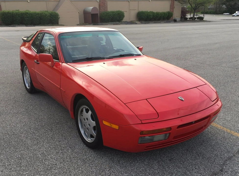 1990 Porsche 944 S2 - Image 11 of 31