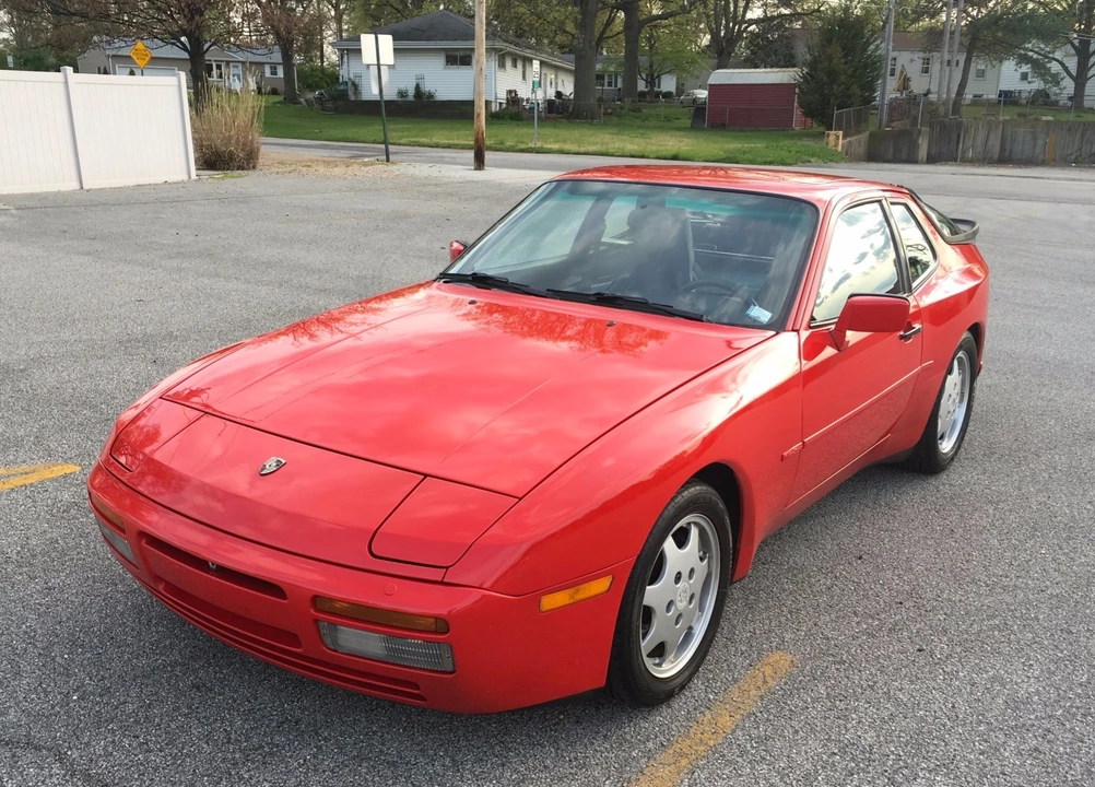 1990 Porsche 944 S2 - Image 2 of 31