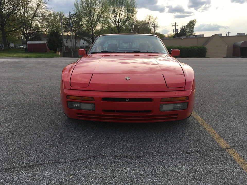 1990 Porsche 944 S2 - Image 14 of 31