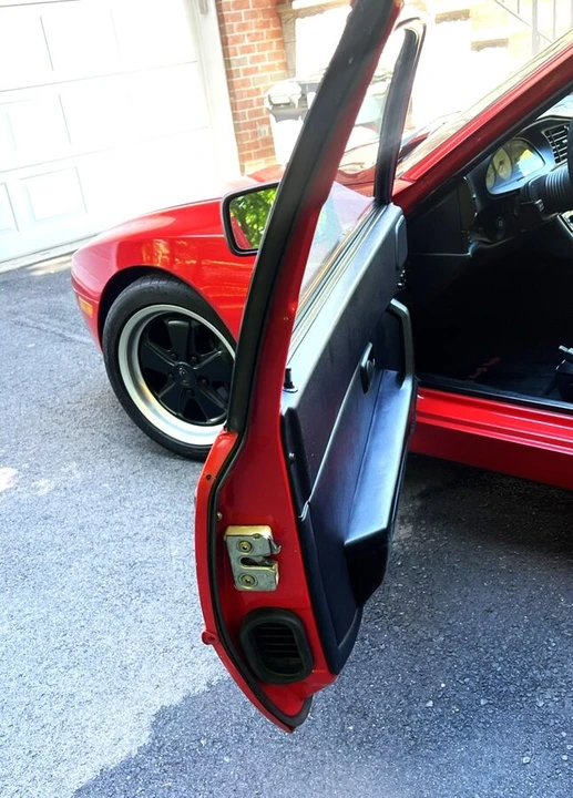 1990 Porsche 944 S2 - Image 23 of 31