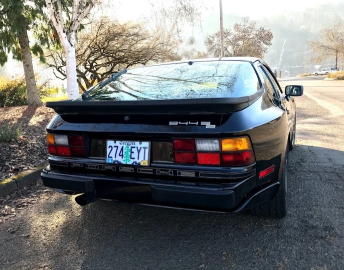 1990 Porsche 944 S2 - Image 17 of 31