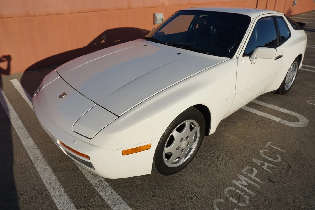1990 Porsche 944 S2 - Image 6 of 31