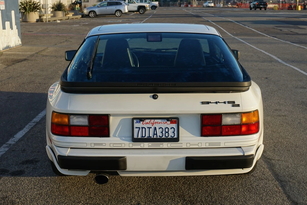 1990 Porsche 944 S2 - Image 13 of 31