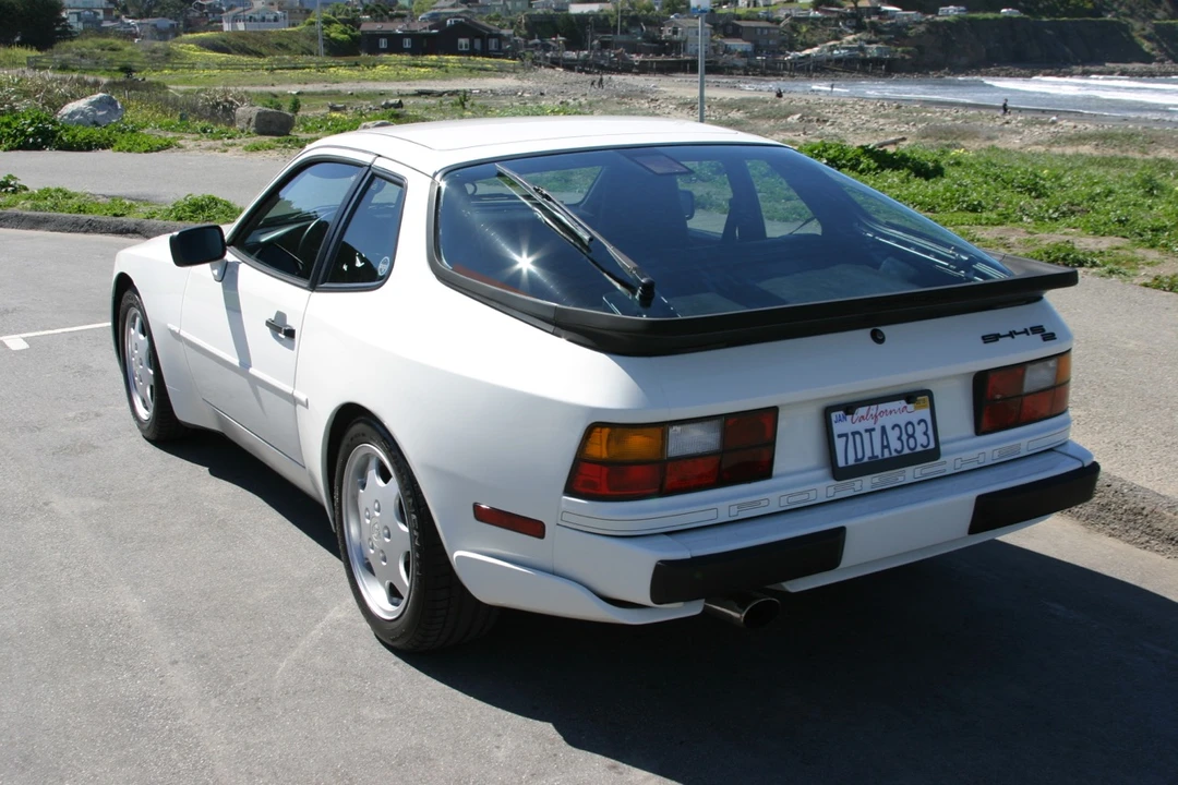 1990 Porsche 944 S2 - Image 18 of 31