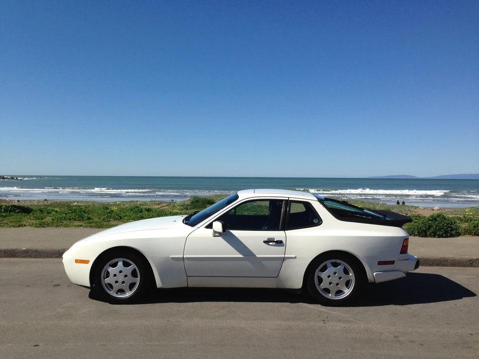 1990 Porsche 944 S2 - Image 19 of 31