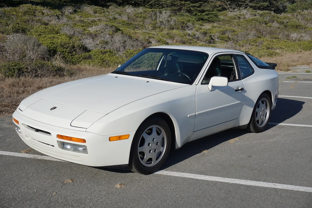 1990 Porsche 944 S2 - Image 3 of 31
