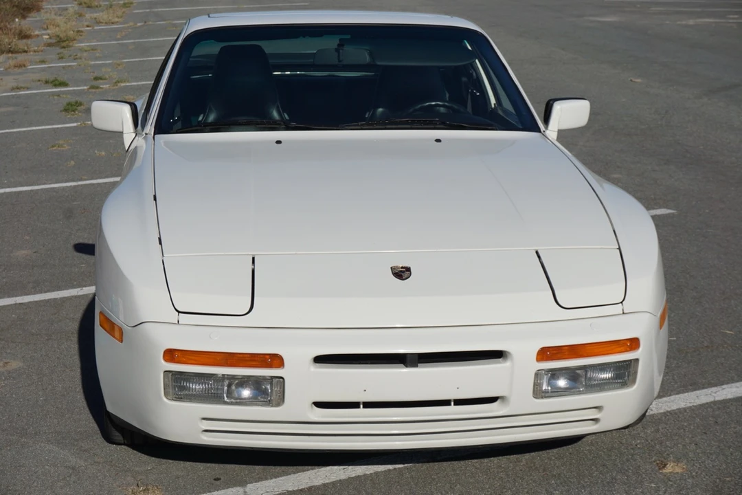 1990 Porsche 944 S2 - Image 4 of 31