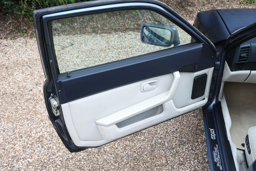 1990 Porsche 944 S2 - Image 21 of 30