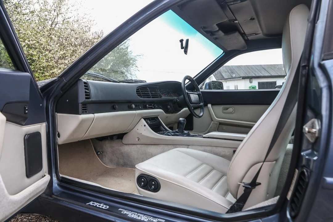 1990 Porsche 944 S2 - Image 12 of 30