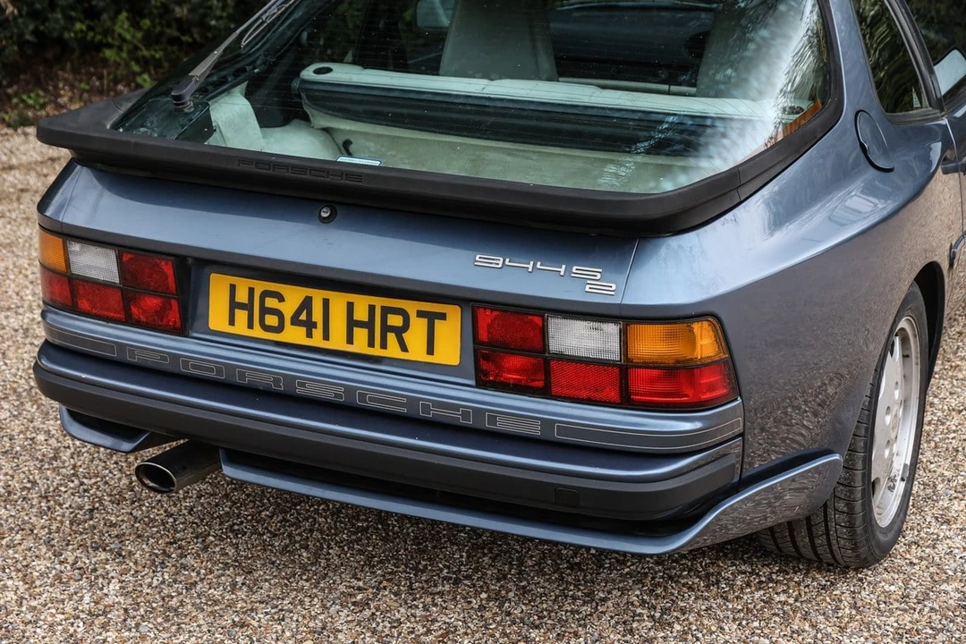 1990 Porsche 944 S2 - Image 26 of 30