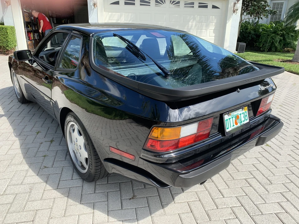 1990 Porsche 944 S2 - Image 9 of 31